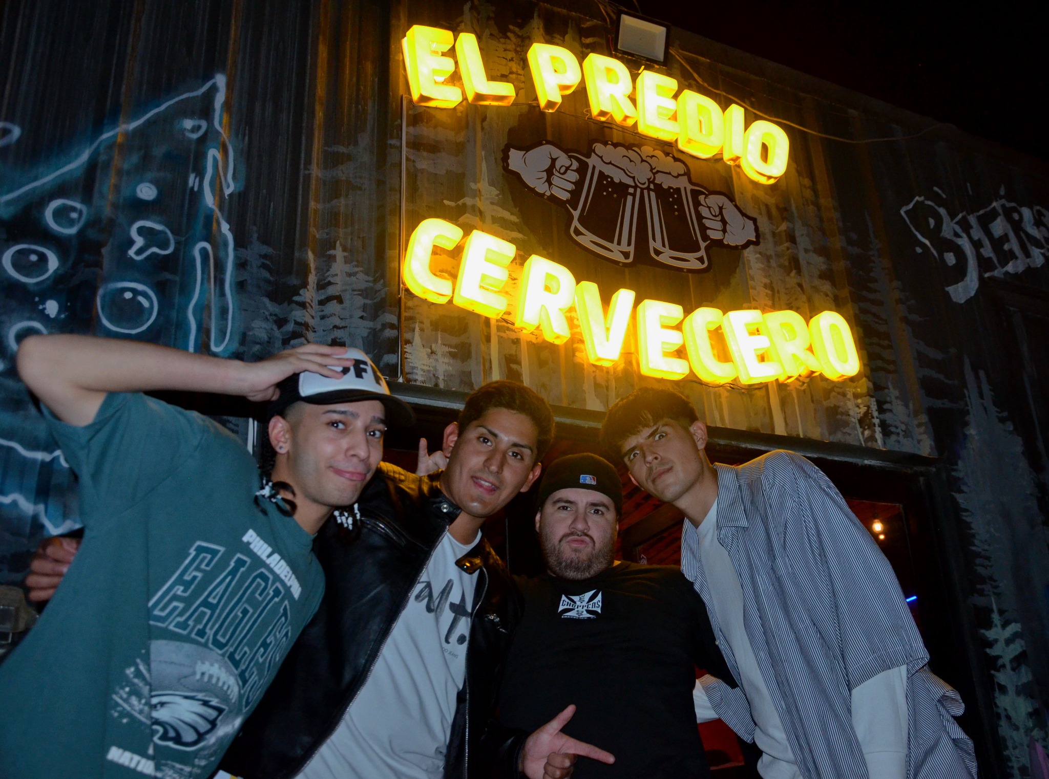 Integrantes de Picanty posando